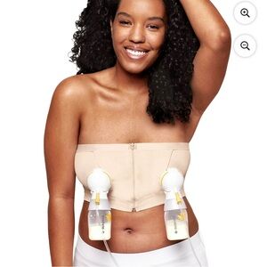 NWT Medela Women’s Pumping Nursing Strapless Bustier Zipper Bra Nude Size Medium